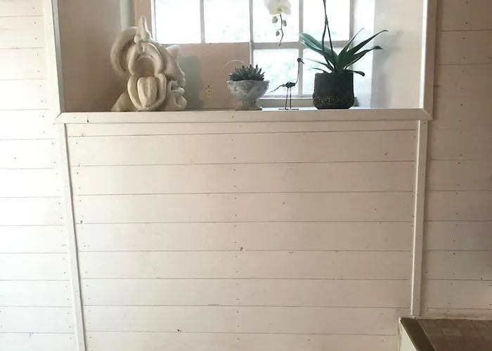 Maison De A Luc Sur * 吕克索梅